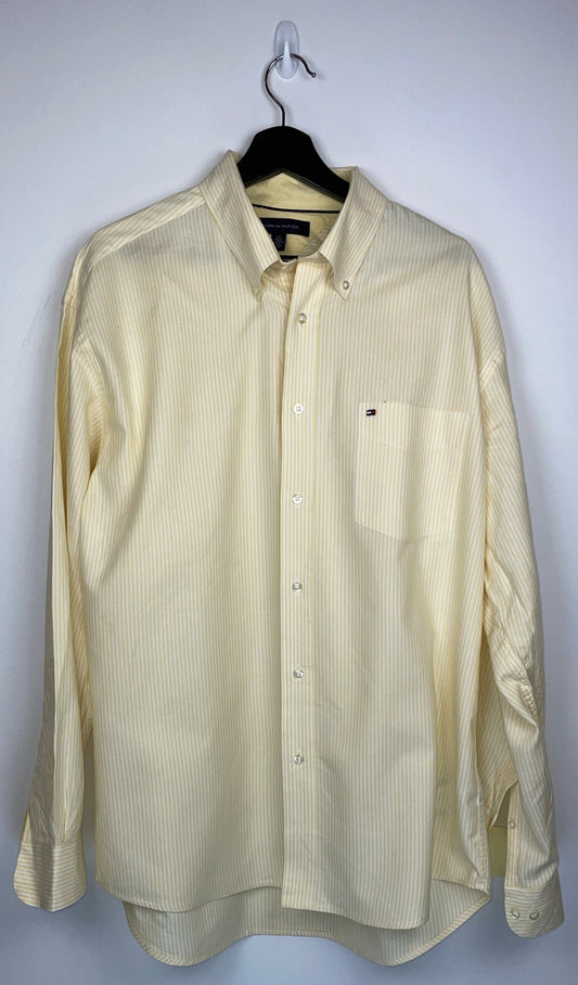 TOMMY HILFIGER BUTTON UP (L)